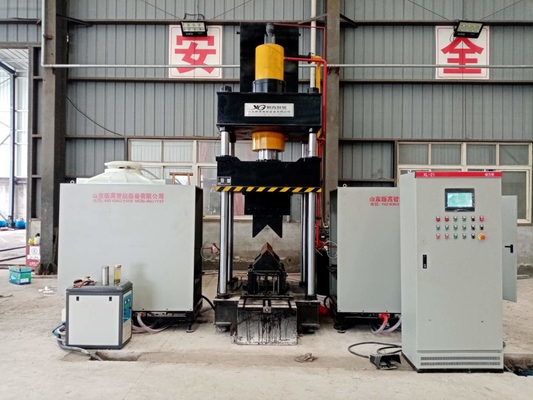 النموذج HQ250-700 CNC زاوية الصلب تسخين وغزل آلة