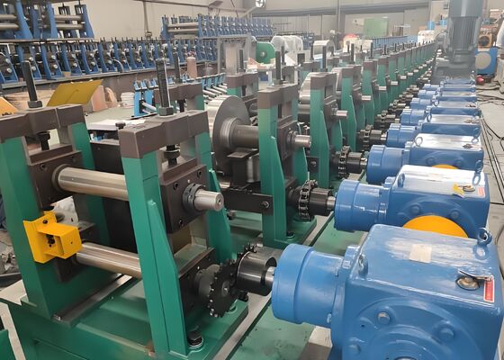 النموذج BPF250 الشمسية العصابة الخنق تشكيل خط إنتاج CNC للصلب منخفض الكربون المطاط الساخن