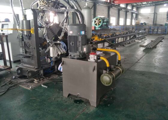 إنتاج واسع النطاق المكونات Cnc الفولاذ المسطح قناة الفولاذ حفر آلة الكتابة 3 محاور