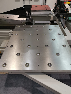 آلة حفر ألومنيوم الدقة لوحة CNC عالية السرعة