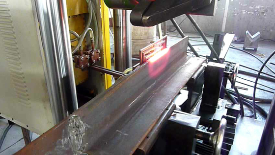 النموذج HQ250-700 CNC زاوية الصلب تسخين وغزل آلة