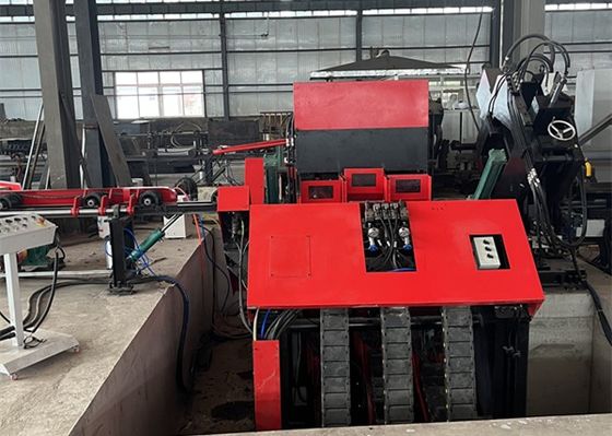 الآلة الآلية ذات الكفاءة العالية لخط زاوية CNC للحفر والطابع في الصلب بزاوية كبيرة