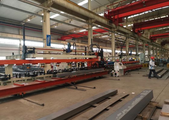 خط إنتاج CNC للجدار الطويل للسيارات الثقيلة
