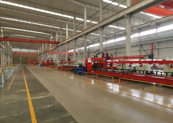 معالجة الصفائح المعدنية 15000x380 ملم حجم القطعة 35 طن آلة ثقب الصفائح CNC للقطر الطويل للسيارات
