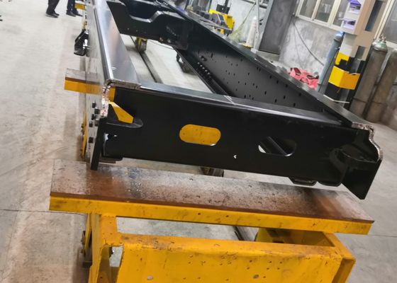 معالجة الصفائح المعدنية 15000x380 ملم حجم القطعة 35 طن آلة ثقب الصفائح CNC للقطر الطويل للسيارات
