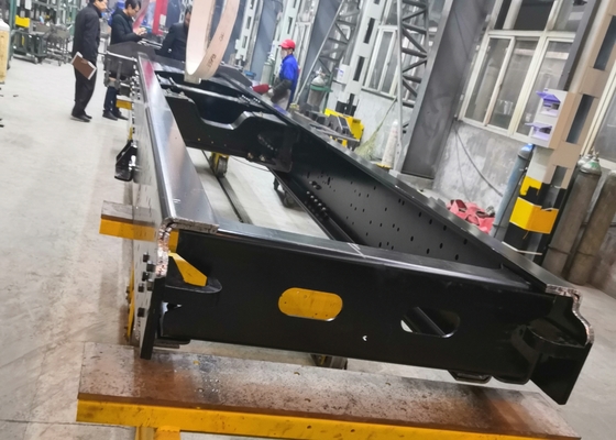 120 طن خط إنتاج اللكم الألواح CNC للقوة الاسمية 25 وحدة للعارضة المسطحة للشاحنة