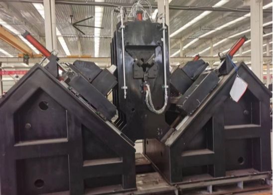حوالي 150 كيلوواط الطاقة الإجمالية CNC زاوية الحفر وخط العلامة 9 محاور CNC محطة هيدروليكية طريقة تبريد الهواء