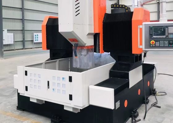 حجم قطعة العمل 1200x1200 مم، آلة حفر وطحن الألواح CNC، موديل سيرفو، قدرة محرك المغزل 11 كيلو واط