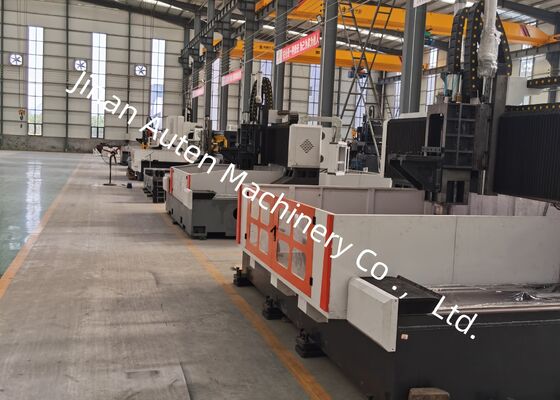 استخدام صناعي غانتري CNC الطبقة الحفر والطحن مع ناقل رقاقة
