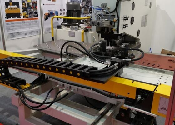 النموذج BNHD120 CNC لوح معدني حفر حفر ووضع علامة آلة 4 محطات الموت