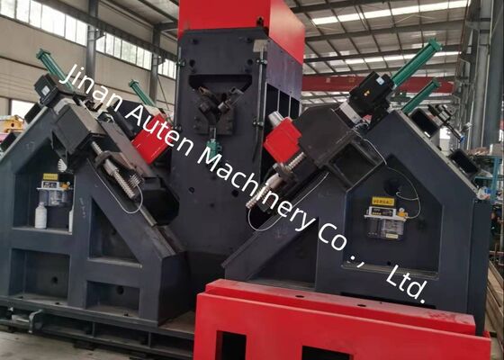خط إنتاج الحفر الحديدية الزاوية الآلي CNC 6000r / min Max. سرعة دوران الغزل