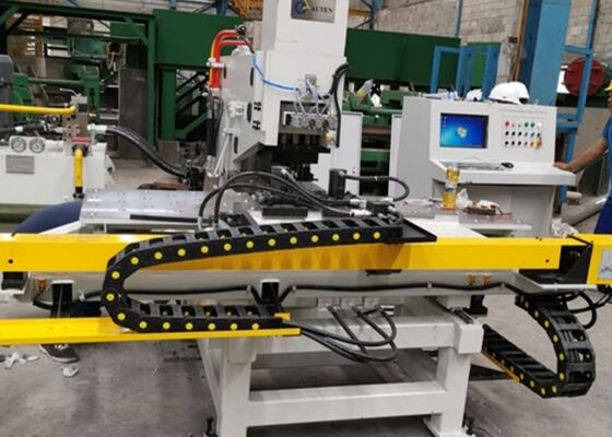 تطبيقها على صناعة الهياكل الصلبة Cnc لوحة حفر الجهاز 800/1200KN قوة العلامة