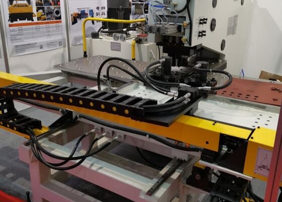 تستخدم لصناعة البرج الصلبة Cnc لوحة الجهاز الجهاز الجهاز الجهاز الجهاز