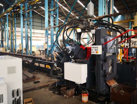 دقة عالية السرعة CNC طعن علامة خط القطع للزوايا مع التحكم الذكي
