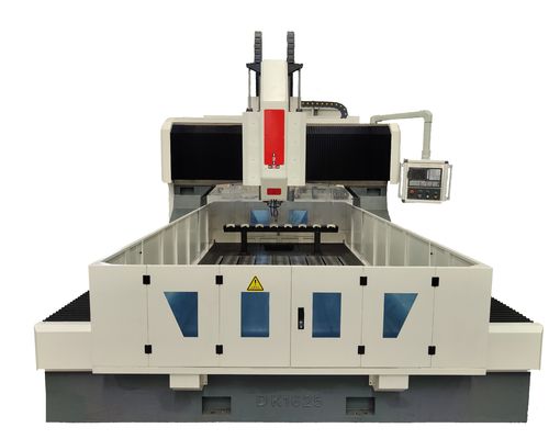 الآلة المتقدمة عالية السرعة CNC حفر الصفائح والطحن لألواح الصلب الكبيرة