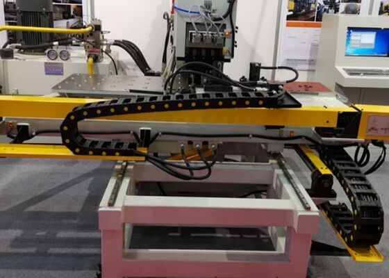 آلة حفر الصفائح CNC مع أقصى قطر الحفر 50mm و BT50