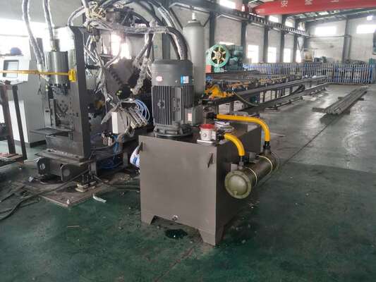 3-في-1 خط معالجة CNC الفولاذ الخنق للزاوية الفولاذ شقة شريط القناة الفولاذ 3 الخنادق لكل جانب