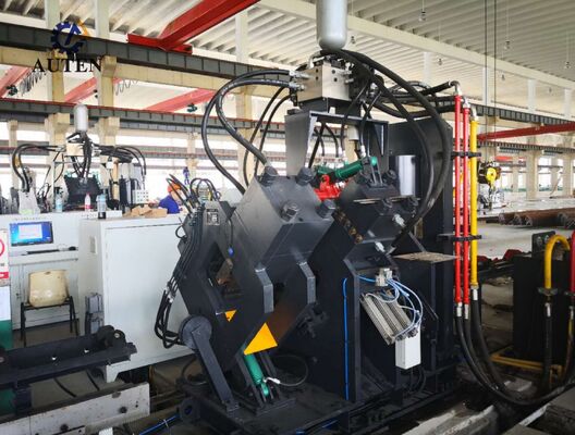 آلة CNC الدقة لضرب الزاوية مجهزة ببرمجيات البرمجيات و 3 محاور CNC لمعالجة الفولاذ الزاوية